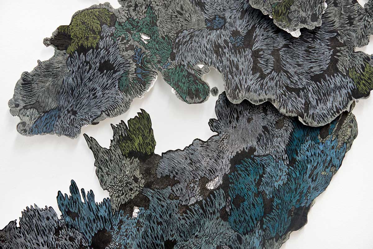 28_Rhizome_ink and pencil on paper_546 x 234 cm_Galerie Maurer_Frankfurt 2022